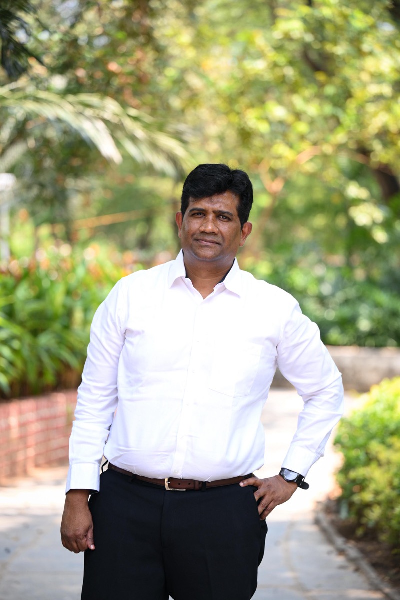 Dr. Ezhilan Naganathan